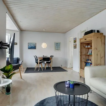 Neno - 2-2km From The Sea In Ne Jutland By Interhome Semesterbostad